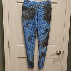 NWOT Acting Pro Tie Dye Leggings